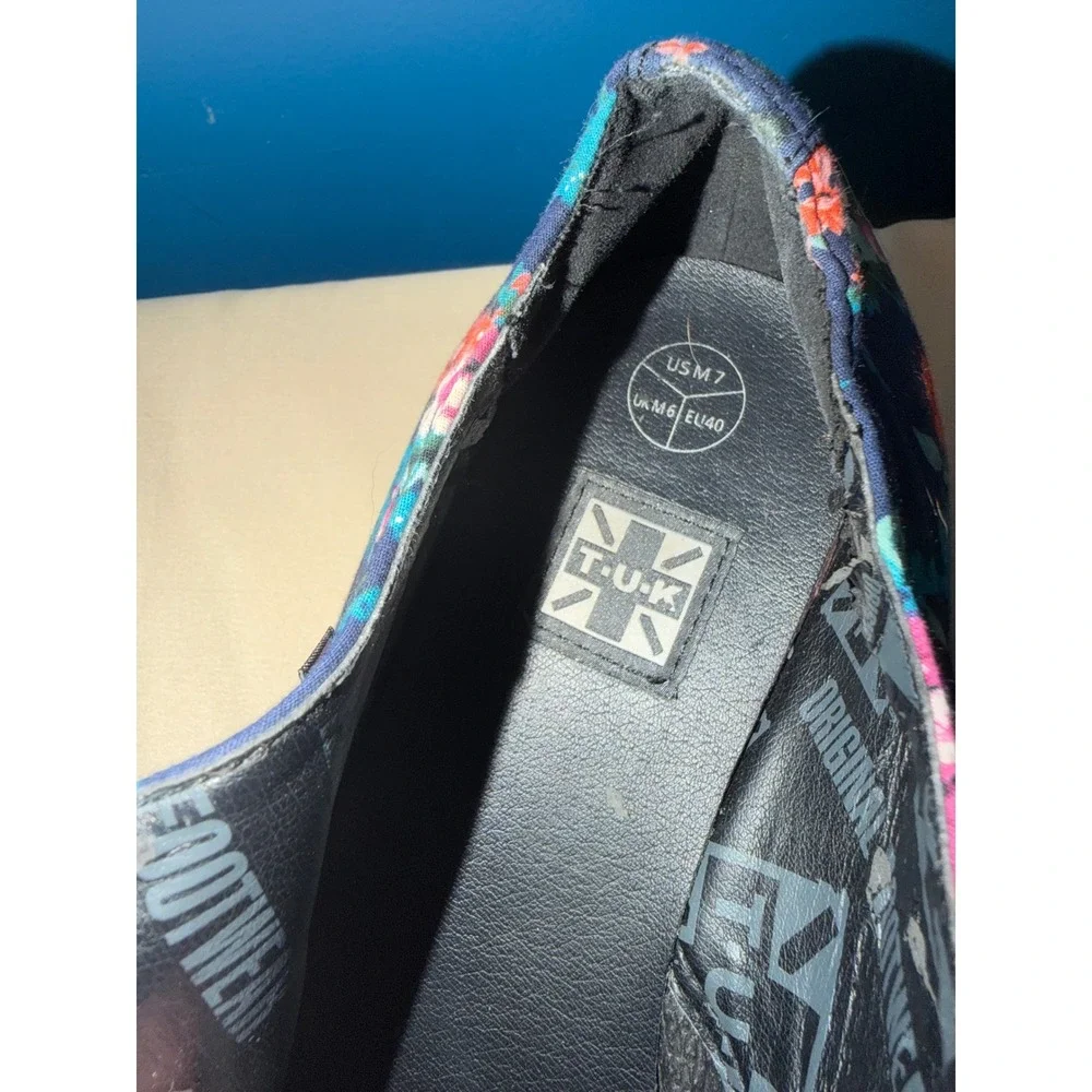 T.U.K. Floral Print Viva Mondo Creepers Navy Blue Platform Shoes Size 9 Y2K 2014